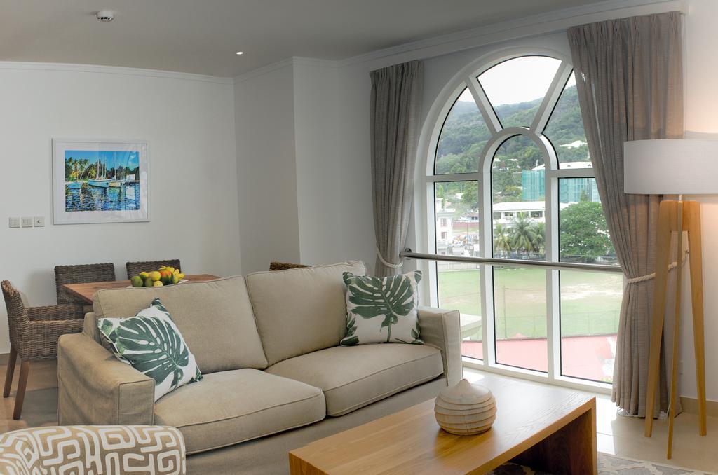 The Quadrant Luxury Apartments ヴィクトリア エクステリア 写真