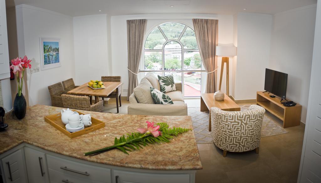 The Quadrant Luxury Apartments ヴィクトリア エクステリア 写真