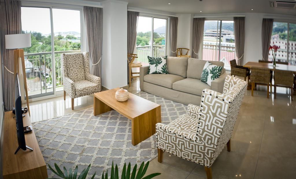 The Quadrant Luxury Apartments ヴィクトリア エクステリア 写真